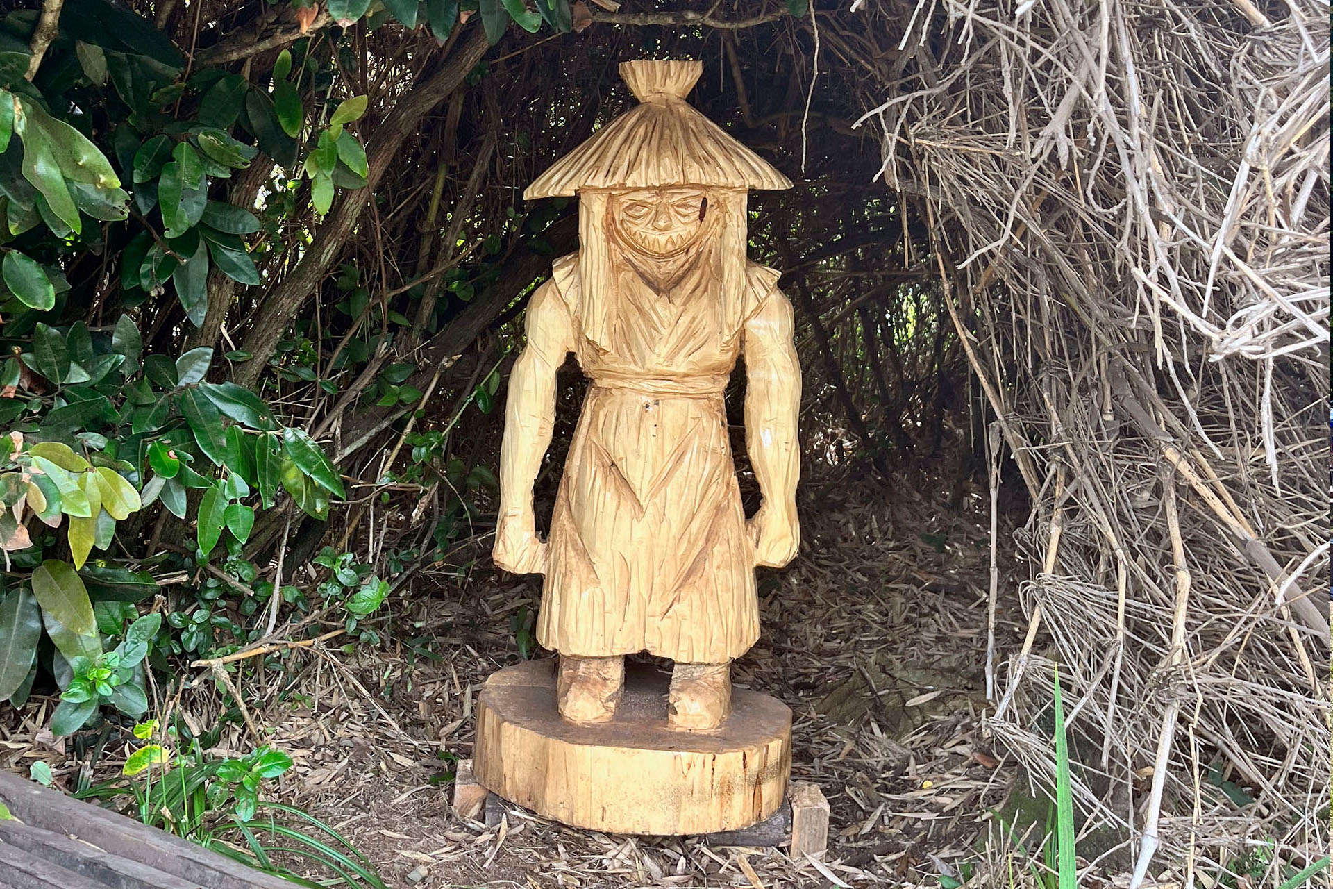 Web-MuelledelaLuz-brujo