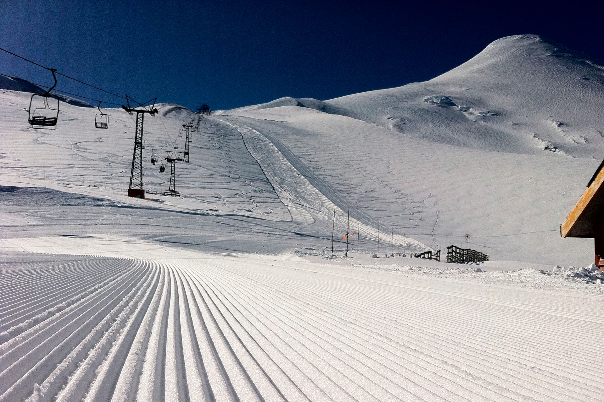 web-VolcanOsorno-sky