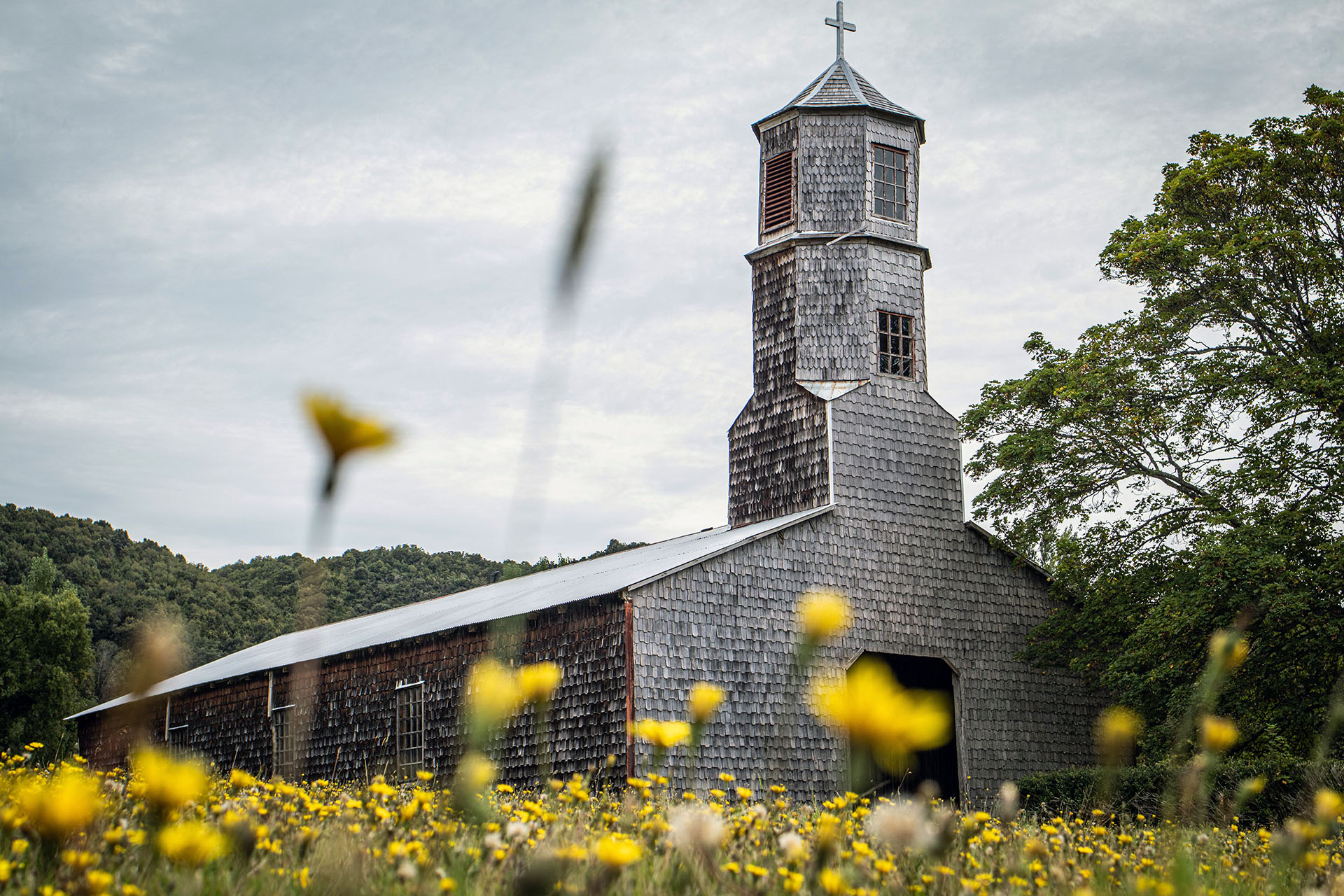 Web-Quinchao-CuracodeVelez-Iglesia-SanJavier1